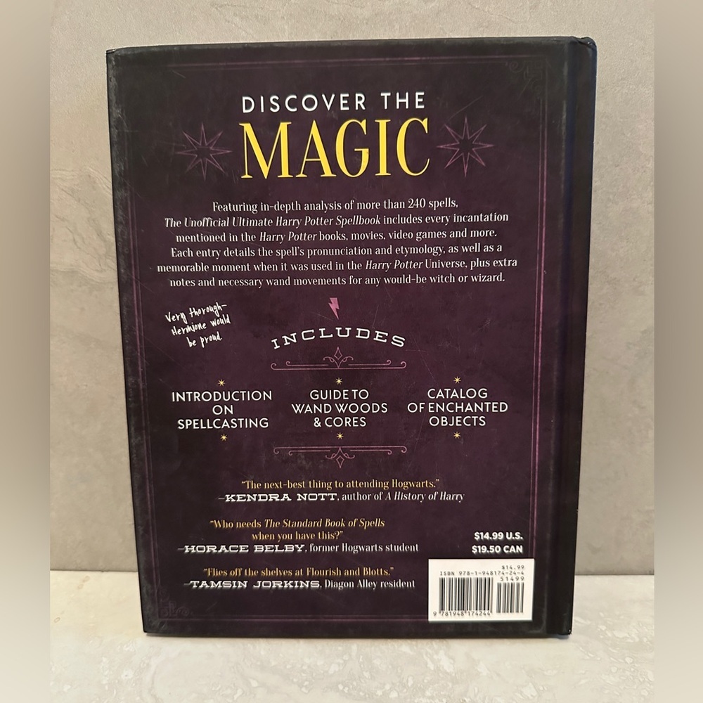 The Unofficial Ultimate Harry Potter Spellbook - Purple Cover - Picture 2 of 4